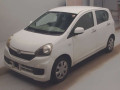 2015 Daihatsu Mira e:S