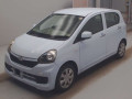 2016 Daihatsu Mira e:S