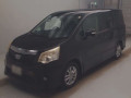 2012 Toyota Noah