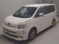 2009 Toyota Voxy