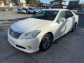 2011 Toyota Crown