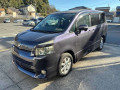 2009 Toyota Voxy
