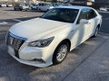 2017 Toyota Crown Hybrid