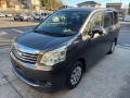 2013 Toyota Noah