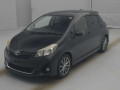 2011 Toyota Vitz