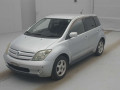 2005 Toyota IST