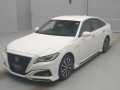 2018 Toyota Crown Hybrid