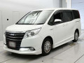 2016 Toyota Noah