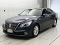 2013 Toyota Crown Hybrid