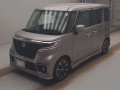 2019 Suzuki Spacia Custom