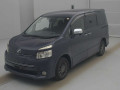 2009 Toyota Voxy