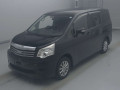 2013 Toyota Noah