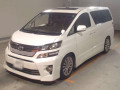 2013 Toyota Vellfire