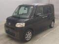 2010 Daihatsu Tanto