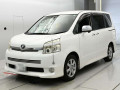 2009 Toyota Voxy