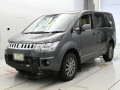 2015 Mitsubishi Delica D5