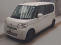 2012 Daihatsu Tanto