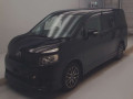 2010 Toyota Voxy