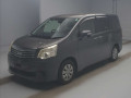 2011 Toyota Noah
