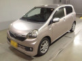 2013 Daihatsu Mira e:S