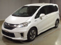 2015 Honda Freed hybrid