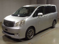 2013 Toyota Noah