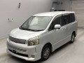 2009 Toyota Voxy