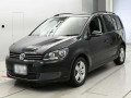 2012 Volkswagen Golf Touran