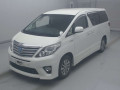 2013 Toyota Alphard Hybrid