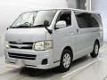 2010 Toyota Regiusace Van
