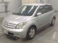 2005 Toyota IST