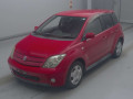 2005 Toyota IST