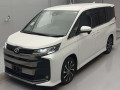 2022 Toyota Noah