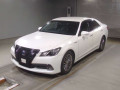 2015 Toyota Crown Hybrid