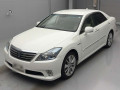 2010 Toyota Crown Hybrid