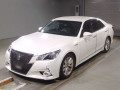 2014 Toyota Crown Hybrid