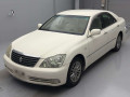 2005 Toyota Crown