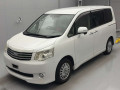 2011 Toyota Noah