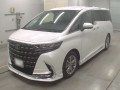 2025 Toyota Alphard