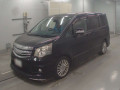 2011 Toyota Noah