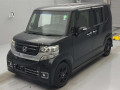 2017 Honda N-BOX CUSTOM