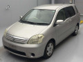 2005 Toyota Raum