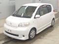 2004 Toyota Porte