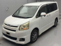 2009 Toyota Noah