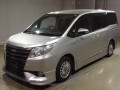 2015 Toyota Noah