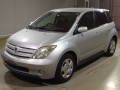 2005 Toyota IST