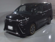 2020 Toyota Voxy