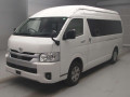 2022 Toyota Hiace Commuter