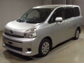 2012 Toyota Voxy