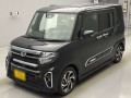 2021 Daihatsu Tanto Custom